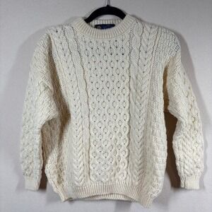 NOS Tivoli Aran Childs Wool Sweater 11/13yrs Chunky Cable Knit Cozy Fisherman